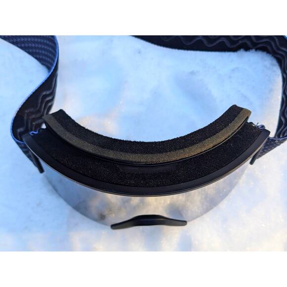 Sable Ski Goggles - Experience the Ultimate in Winter Vision! - Picture 5 of 6